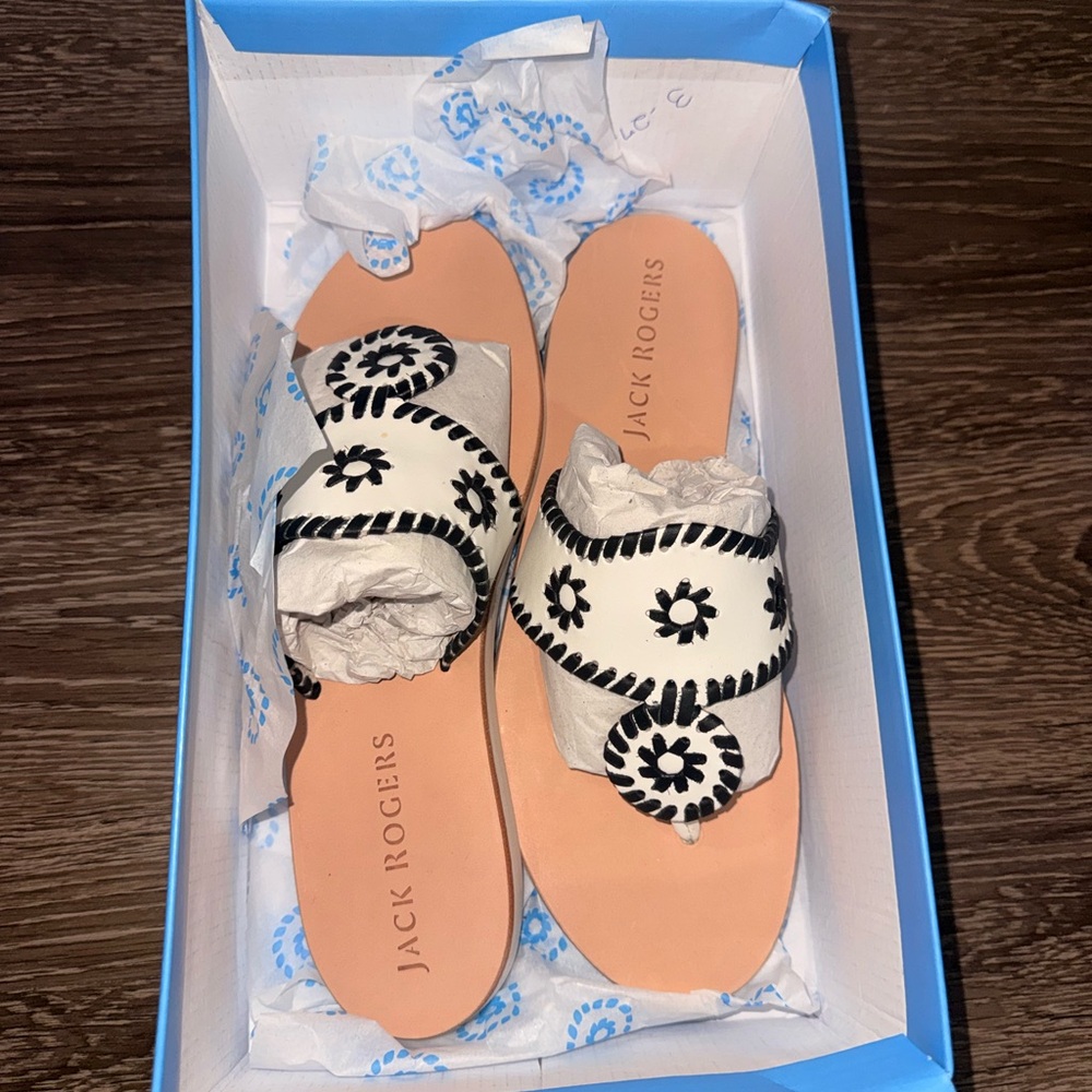 Jack Rogers Women's White and Black Sandals - 8.5W